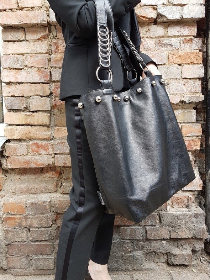 Leather shopper black bag with black ornament NO.118