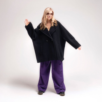 AWANGARDOWY MINIMALISTYCZNY PŁASZCZ PHILO Z WEŁNY