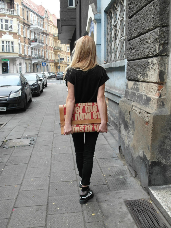 Kopertówka słowa gruba skóra, żakard słowa czerwień NO.132