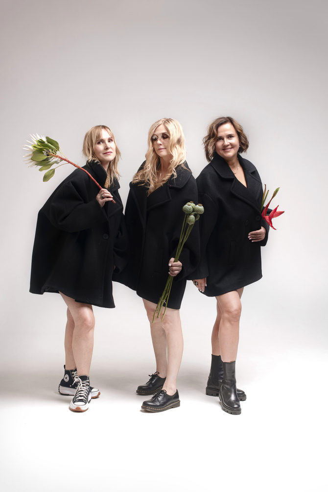 AWANGARDOWY MINIMALISTYCZNY PŁASZCZ PHILO 100% WEŁNA