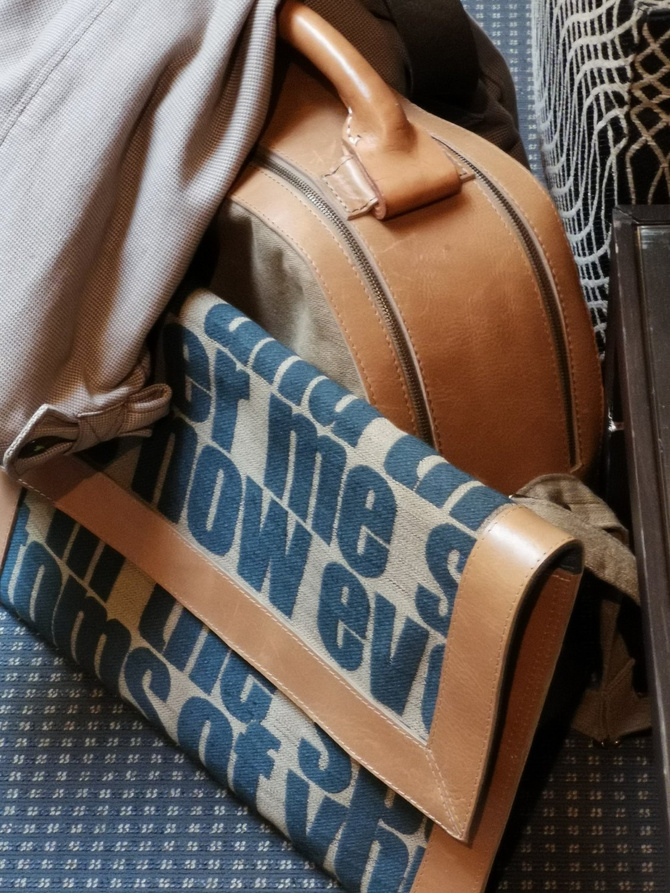 Kopertówka słowa gruba skóra, żakard błękit pruski NO.133