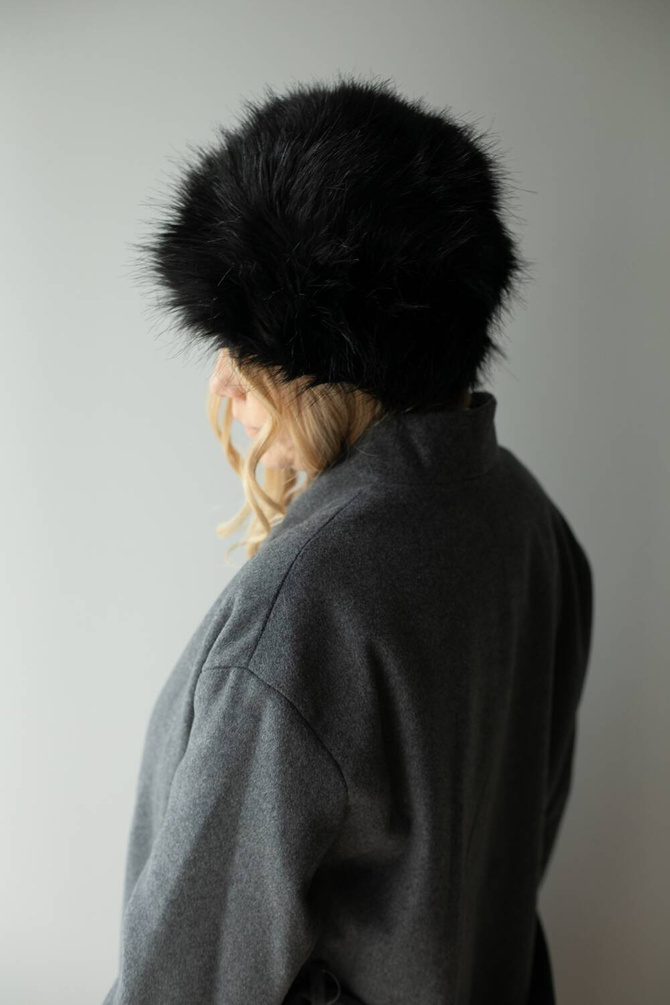 Faux-fur black fox hat, long-haired.