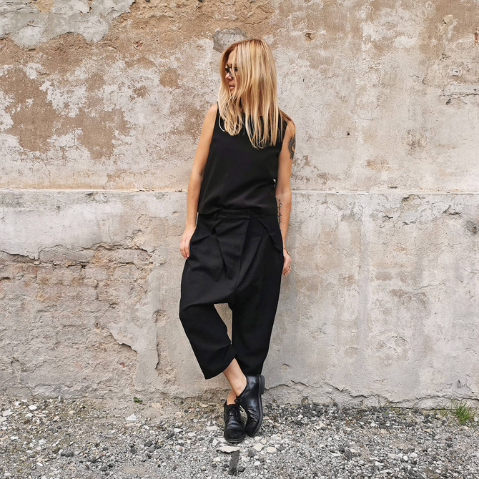 Black wool way-out trousers NO.5