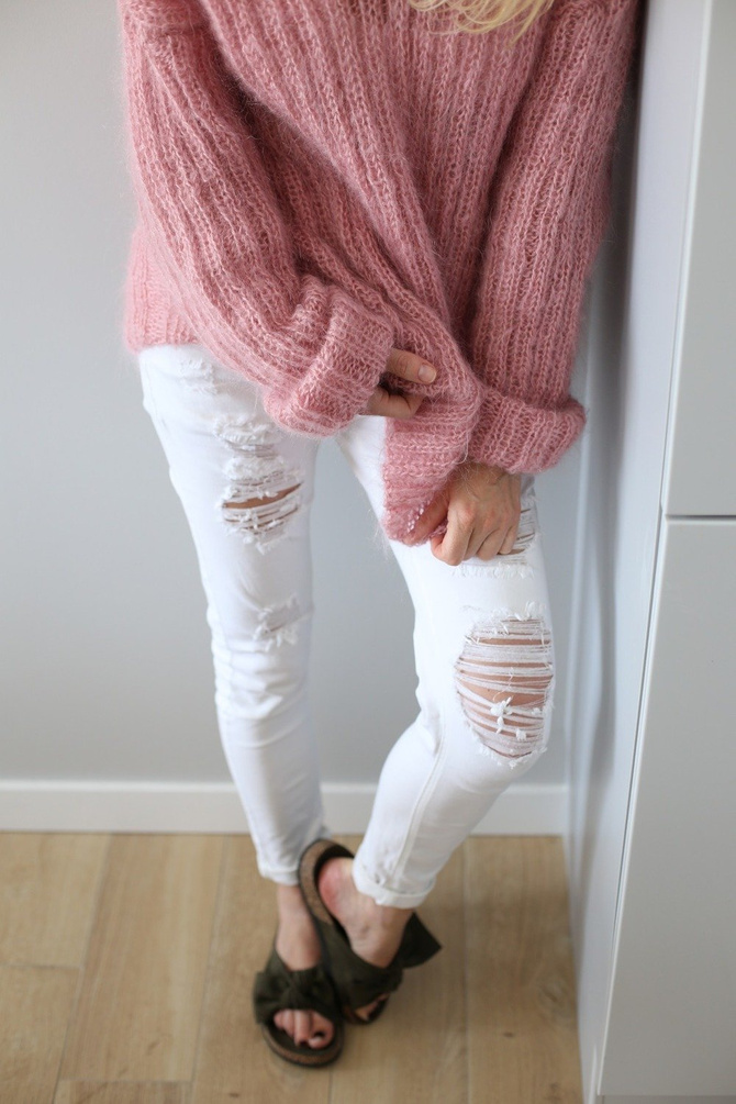 Mohair oversized sweater knitted by hand pink NO.301