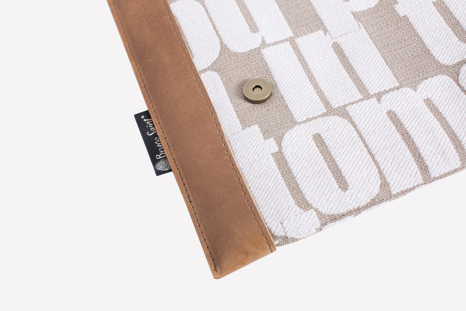 Kopertówka słowa gruba skóra, żakard słowa czerwień NO.132