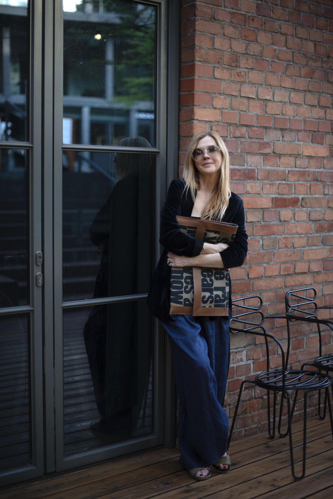 PLATED LINEN PANTS, RELAXED FIT, NAVY BLUE